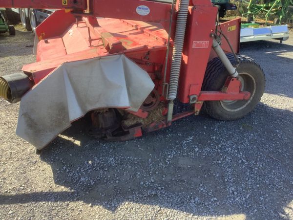 Used JF Stoll 9Ft trailed mower conditioner. 399944311
