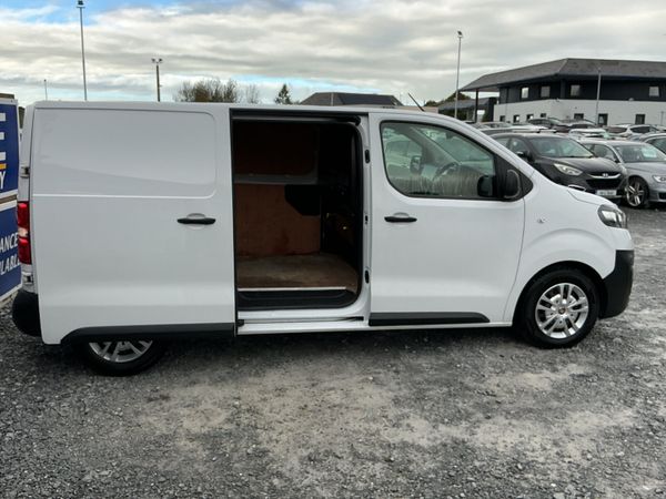 2022 FIAT SCUDO 1.5 DIESEL 3 SEATER SPOTLESS 399900748