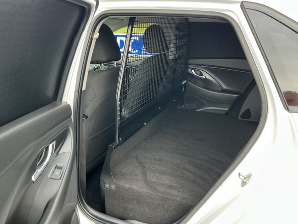 2022 HYUNDAI i30 1.6 DIESEL 2 SEATER VAN SPOTLESS 399901787