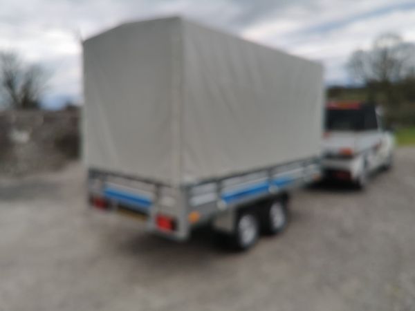 10x5 Trailer with cover 303853207