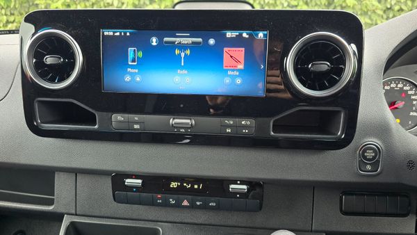 2026 Sprinter 319 LWB with Heavy Towing Capacity 306027785