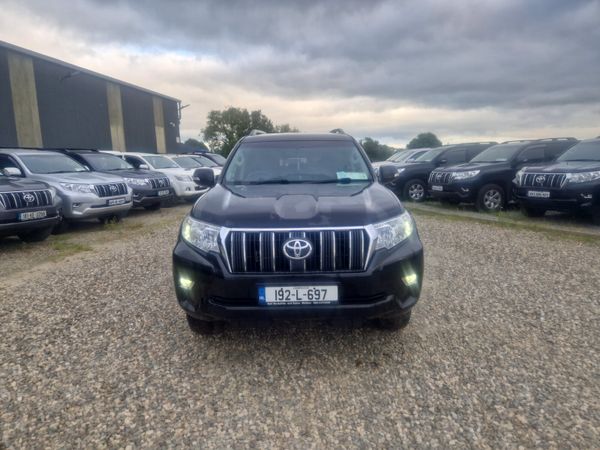 Toyota Land Cruiser Business Class 306472790