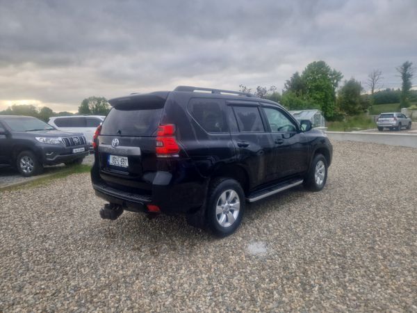 Toyota Land Cruiser Business Class 306472797