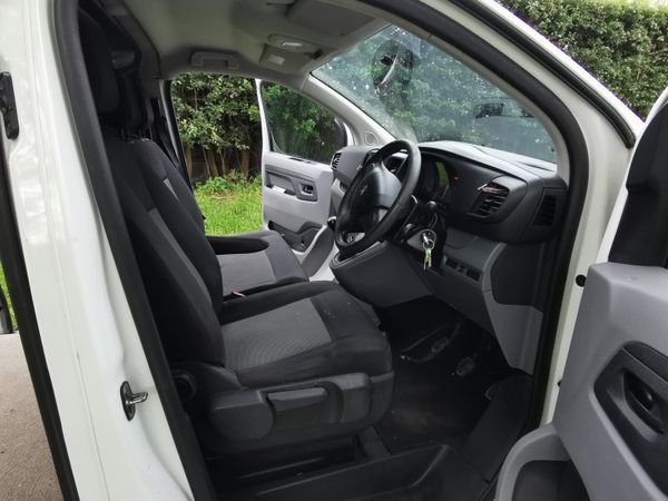 Peugeot Expert 2017 307479054