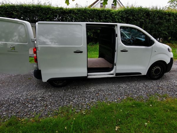 Peugeot Expert 2017 307479038