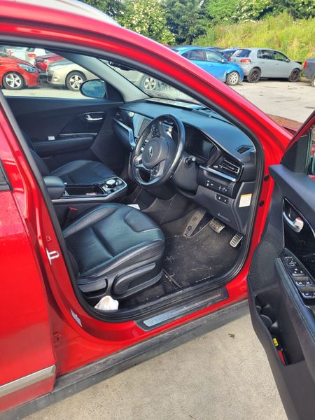 2021 Kia Niro *For Parts* 310344390