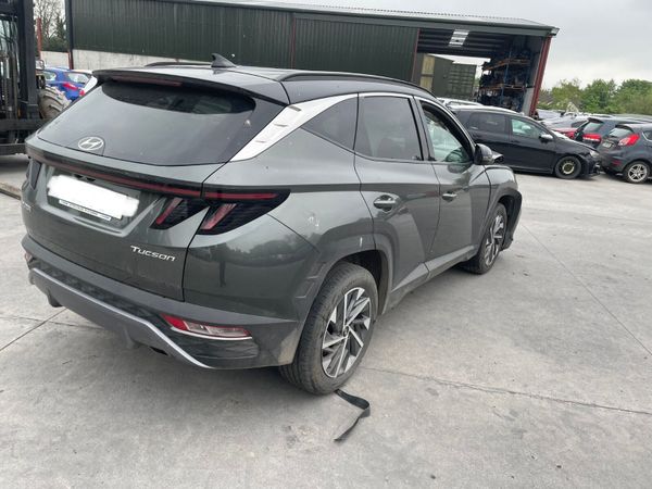 2022 Hyundai Tucson *For Parts* 310430896