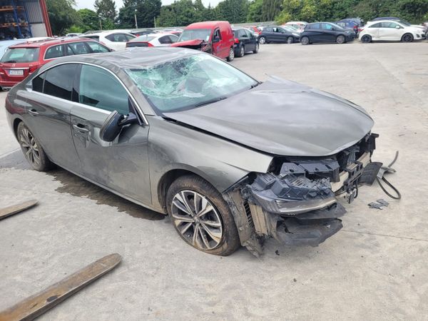 2020 Peugeot 508 *For Parts* 310504213