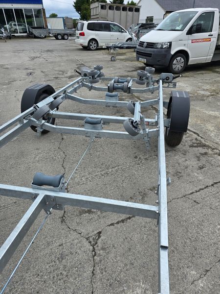1300kg boat trailer 311794863