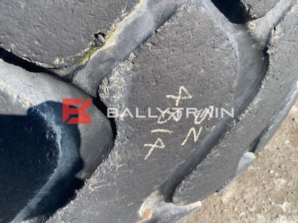 Michelin XHA2 26.5 x 25 Earthmover Tyres 312085027