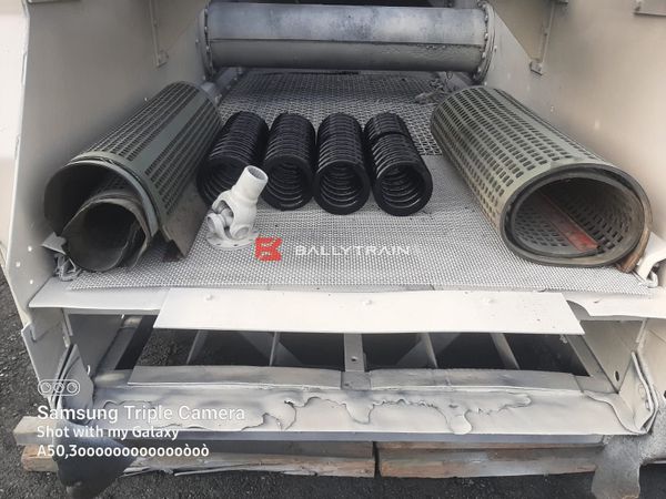 Metso 14ft x 5ft Three Deck Screenbox 315122880