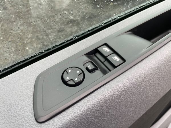 Opel Vivaro 316532366