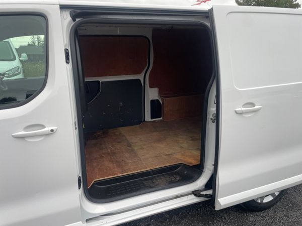 Vauxhall Vivaro 321559714