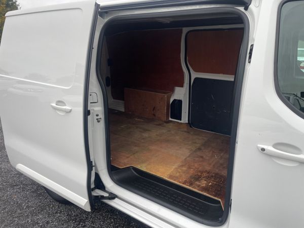 Vauxhall Vivaro 321559717