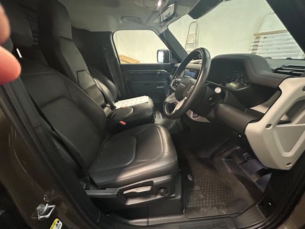 221 LANDROVER DEFENDER 110 3.0D - 3 SEATS - LOW KM 321577539