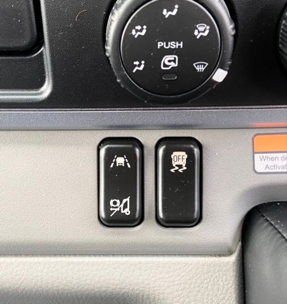 Ltd No  252 Pre Reg 7.5Ton Tippers Save € 10,000 322088643