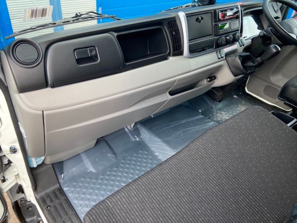 Ltd No  252 Pre Reg 7.5Ton Tippers Save € 10,000 322088646