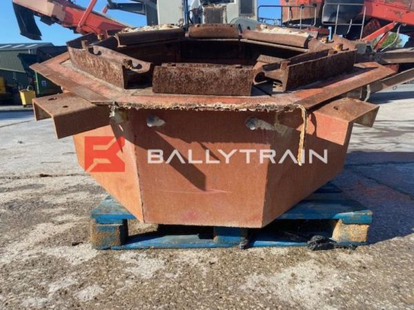 Nordberg HP300 Cone Crusher Feed Chute 322290809
