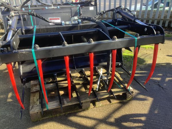 Silage grabs 322503759