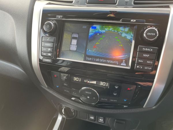 Nissan Navara 323330077