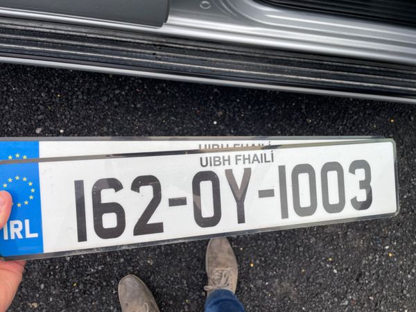 Nissan Navara 323330078