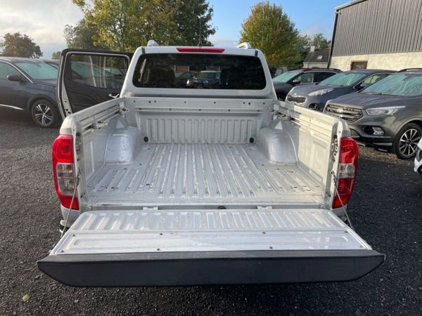 Nissan Navara 323330080