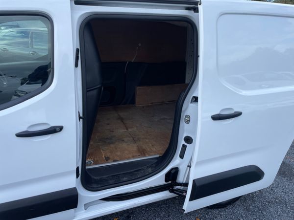 Opel Combo 323586226