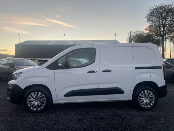 Peugeot Partner 323944698