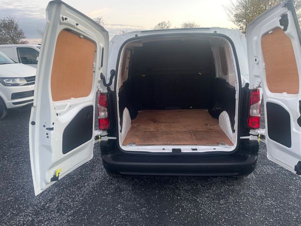 Peugeot Partner 323944738