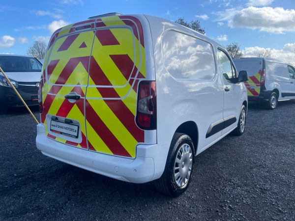 Opel Combo Sportive 323948023