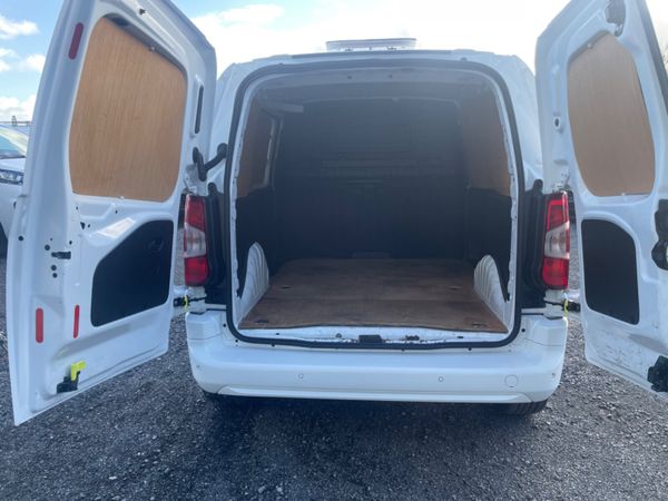 Opel Combo Sportive 323948026