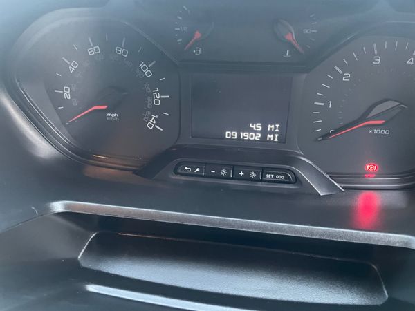 Peugeot Partner 323961147