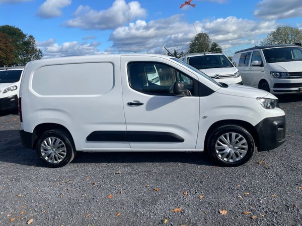 Peugeot Partner 323961152