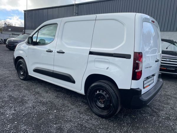 Peugeot Partner 323961104