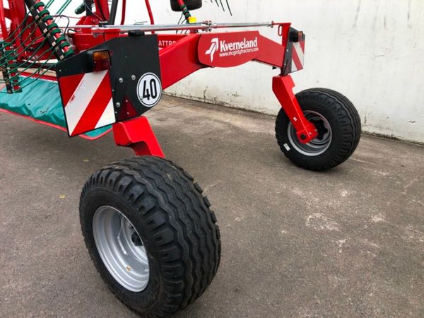 New Kverneland 9472C Twin Rotor Rake 324170884