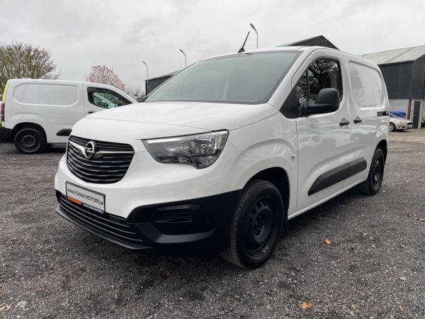 Opel Combo 325227501