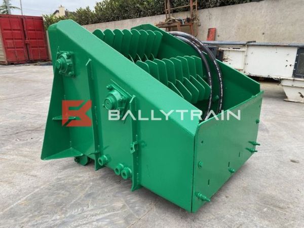 Shredder to suit Screener or Conveyor 325450575