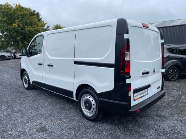 Opel Vivaro 326249177