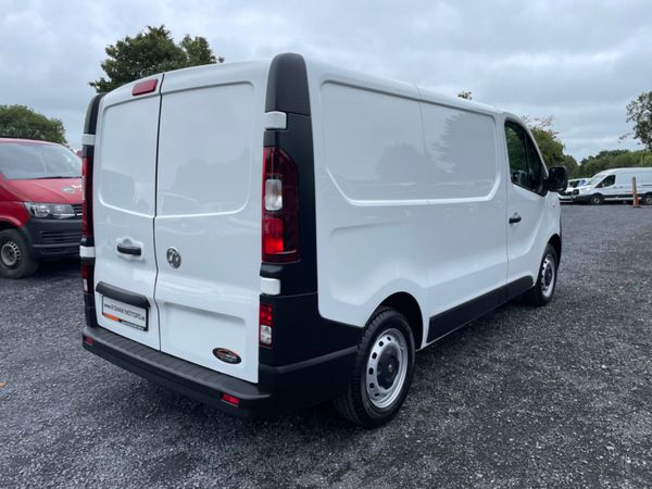 Opel Vivaro 326249187
