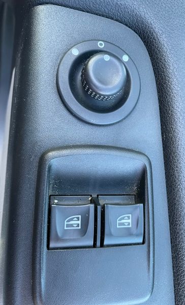 2018 LL29/125 Twin Turbo Business 2 Year Warranty 328263001