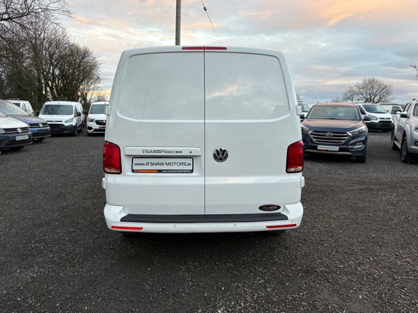 Volkswagen Transporter 330677405