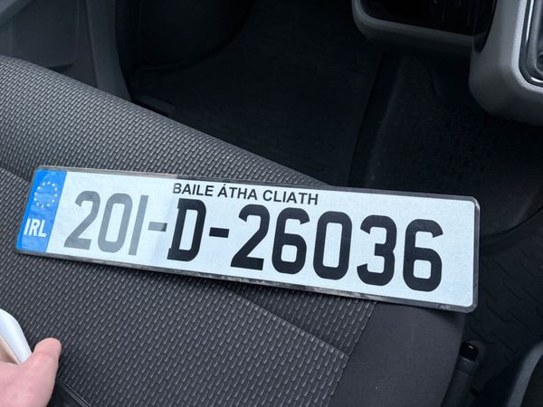 Volkswagen Transporter 330677410