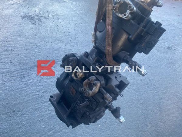 Danfoss Pump on Sandvik QJ341 HP8834,10-24-1131 331014777