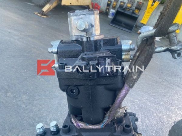 Danfoss Pump on Sandvik QJ341 HP8834,10-24-1131 331014797