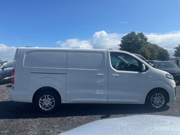 Opel Vivaro/ Peugeot Expert 332265066