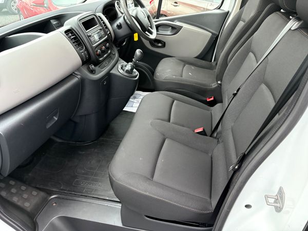 Renault Traffic LOW km 332265175