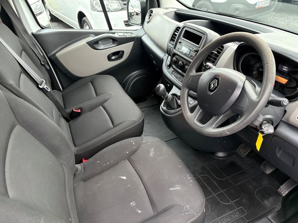 Renault Traffic LOW km 332265178