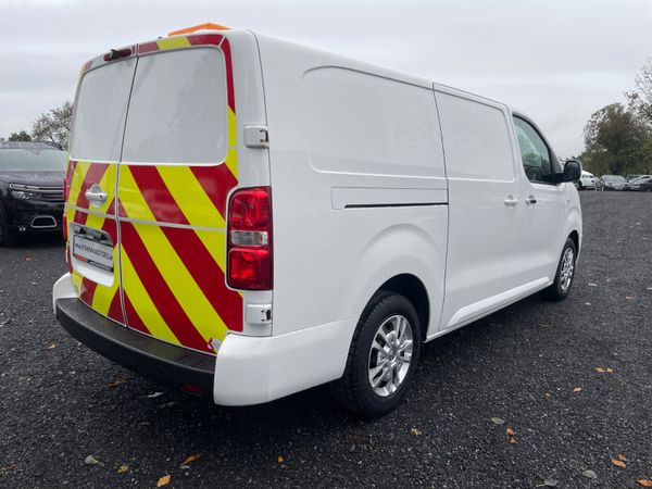 Opel Vivaro/ Peugeot Expert 332265125