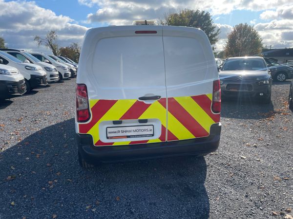 Opel Combo 332265350