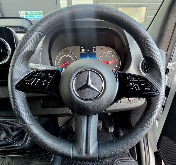 Mercedes Sprinter 317/43 Pro LWB 170bhp 335298144
